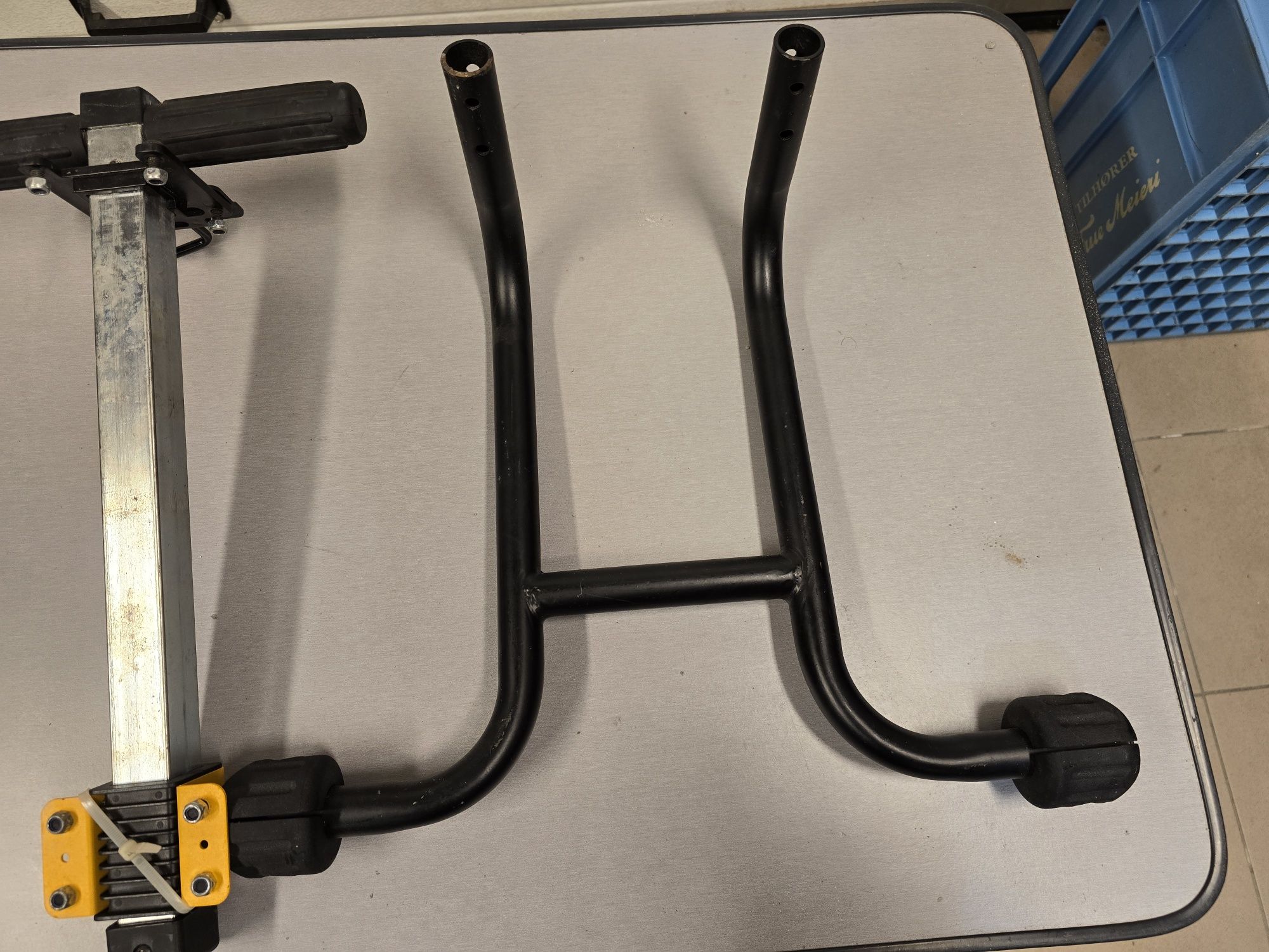 DeWalt zestaw transportowy do piły stołowej.