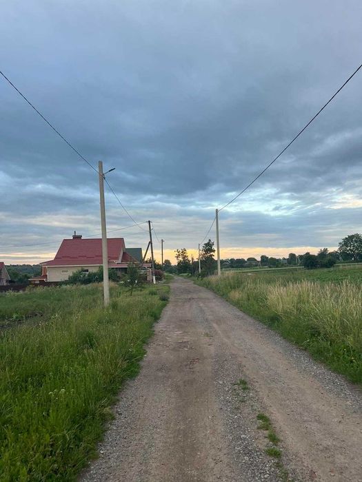 Продається ділянка у Щітках