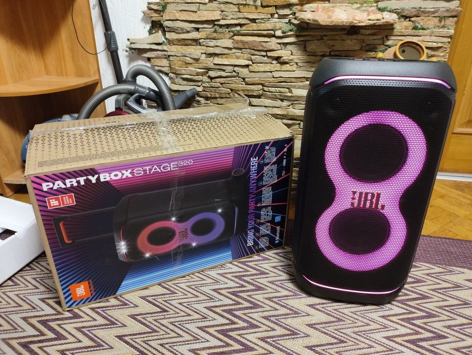 JBL PartyBox Stage 320