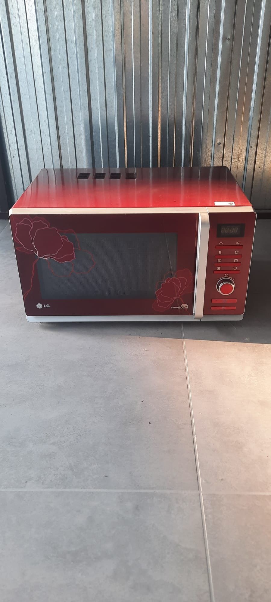 Kuchenka mikrofalowa LG