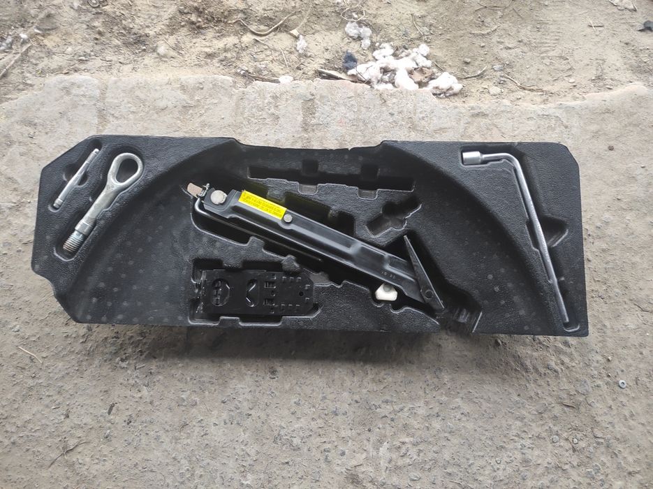 Домкрат mercedes ml164