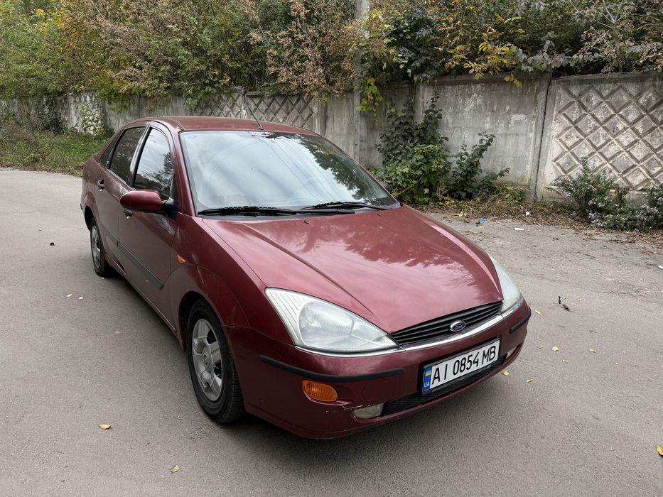 Ford Focus 1.8 бензин