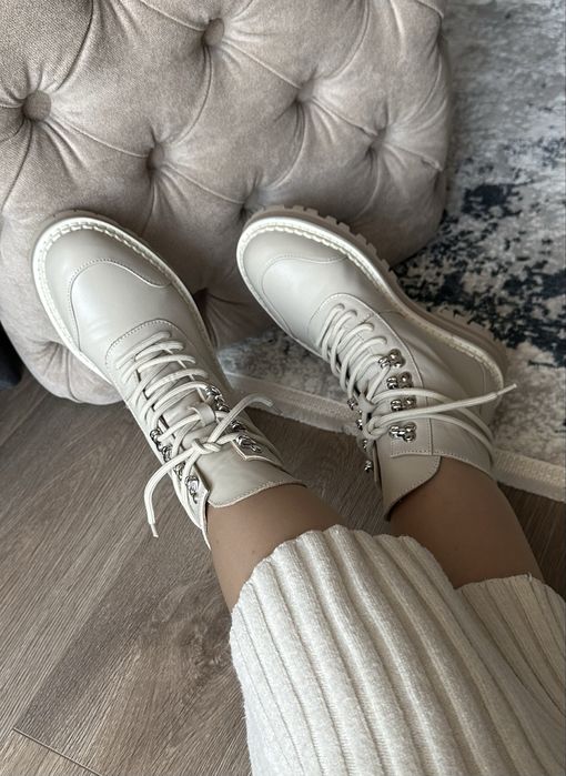 Черевики бежеві натуральна шкіра