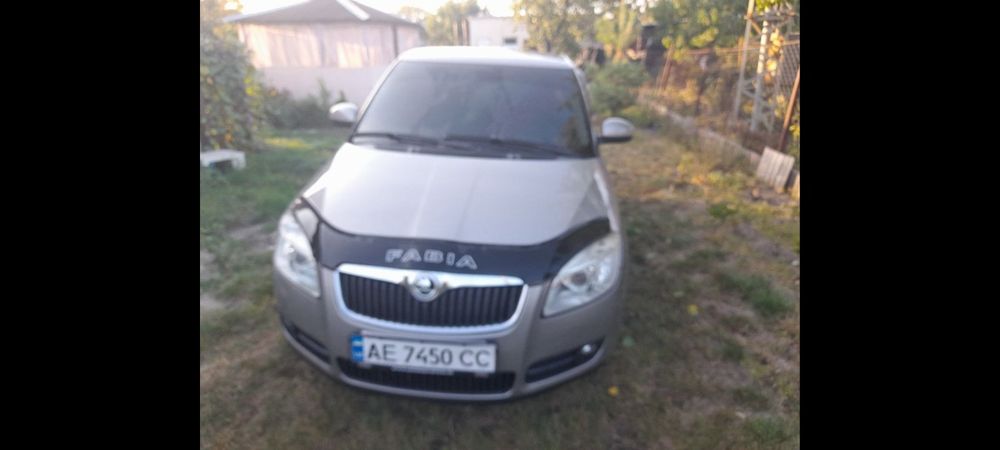Skoda Fabia 2 ***