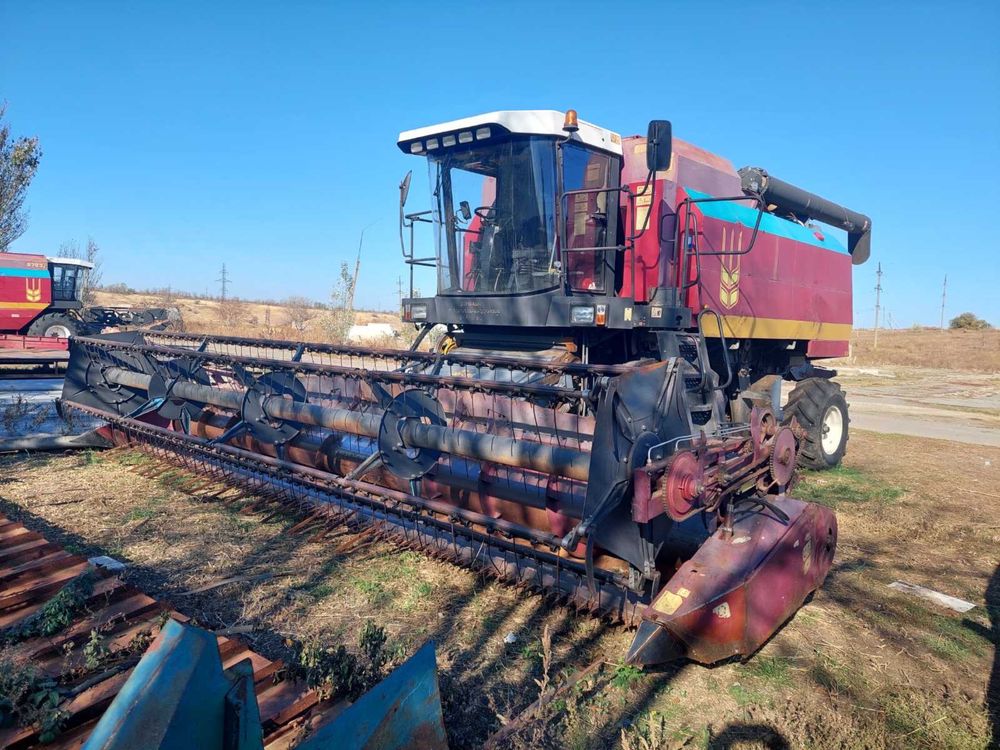 Комбайн полесье 1218 2011г 3600Мт