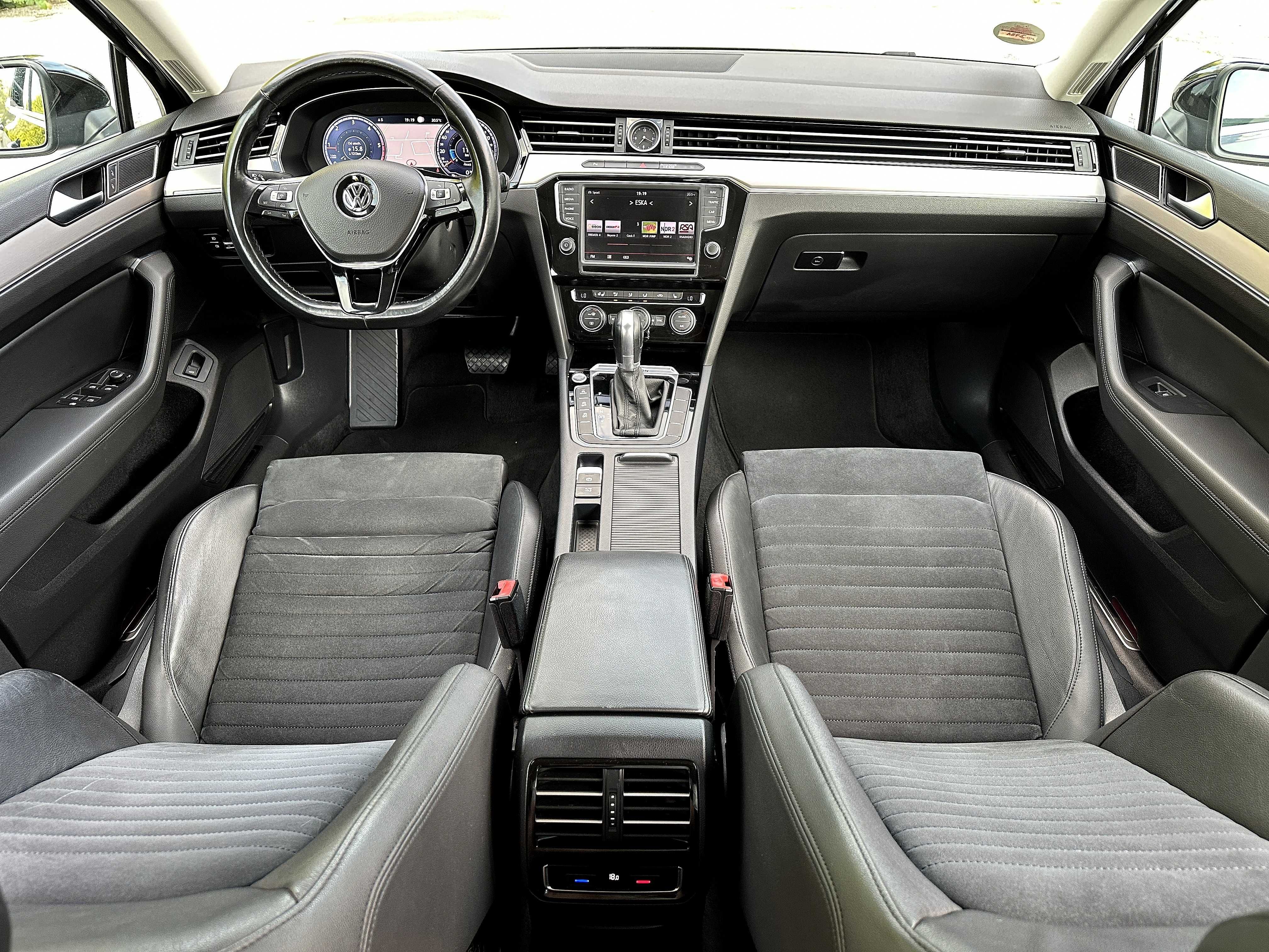VW PASSAT B8 2.0BiTDI 240PS 4Motion Virtual TOP LED Skóra Masaże ACC