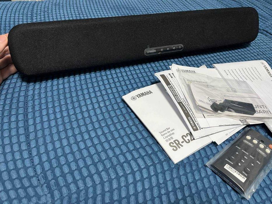 Саундбар Yamaha SR-C20A 2.1 Акустична система мае вбудований Сабвуфер