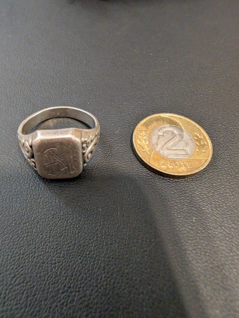 Srebrny sygnet 925 srebro pierścień pierścionek silver grawerowany