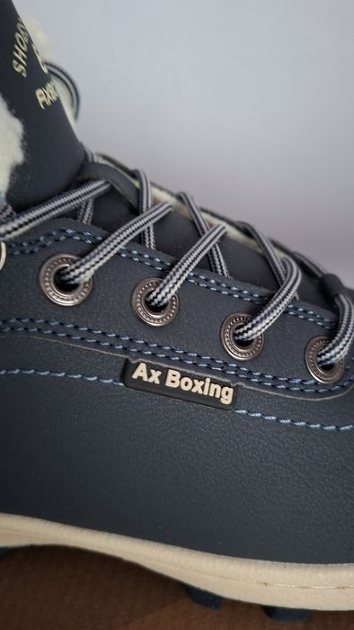 Śniegowce nowe w modnym kolorze rozmiar 43