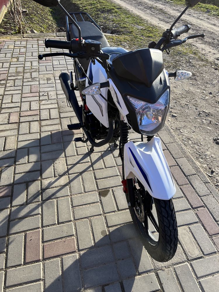 Мотоцикл spark sp150r-12