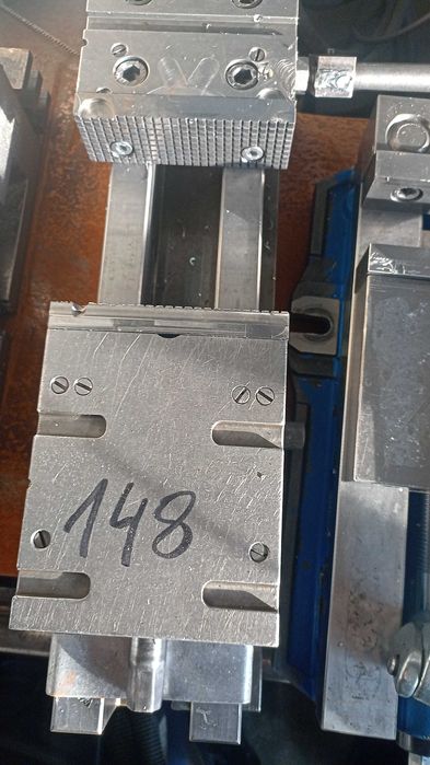 imadło maszynowe ;szlifowane szczęki i podstawa