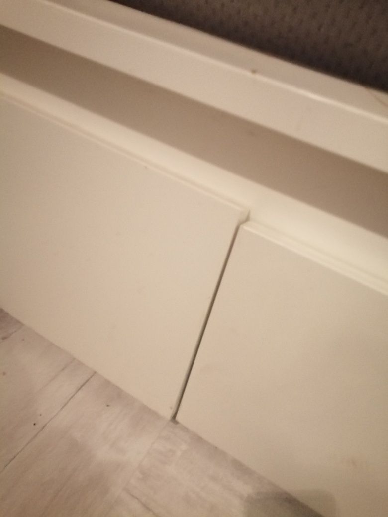 Łóżko młodzierzowe z szufladami i materacem