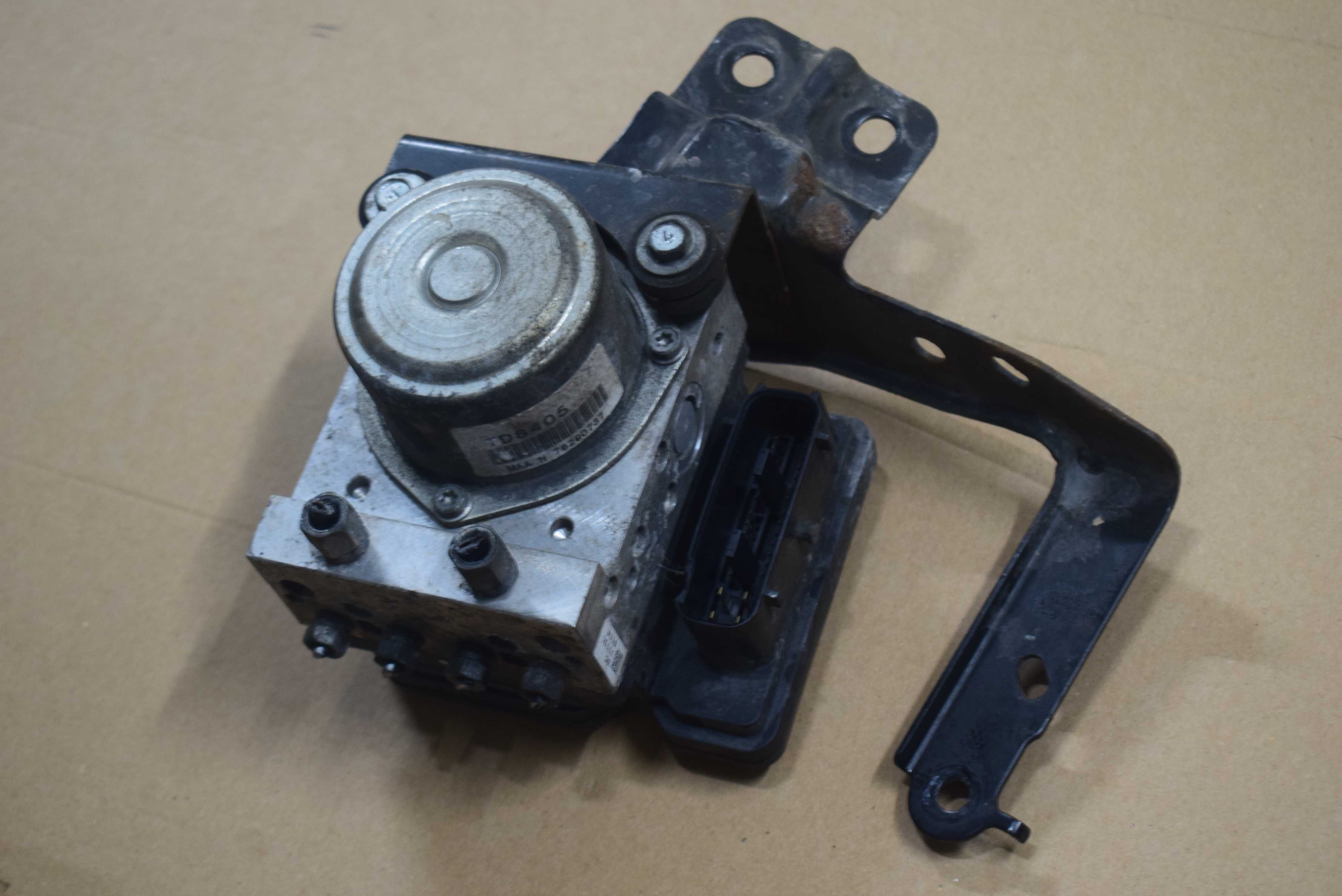 pompa hamulcowa abs NISSAN X-TRAIL T31 2.0 dci 10r.47660-JG20A