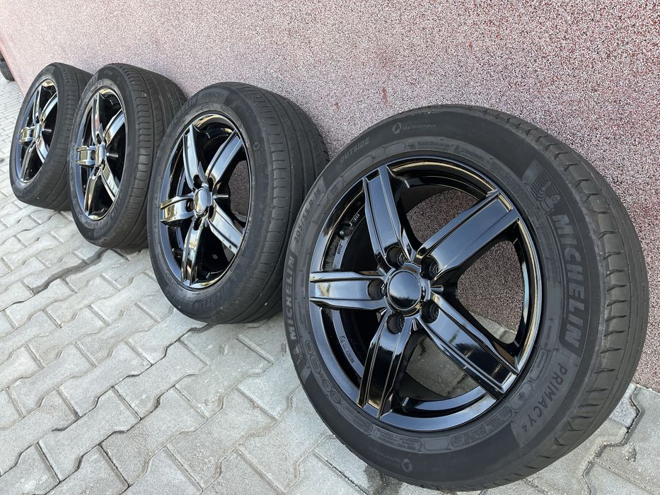 Диски з Резиною R16 5.114.3 Mazda Renault Toyota