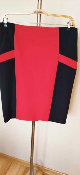 Czerwono-czarna spódnica George | r. 40/42 | elastyczna