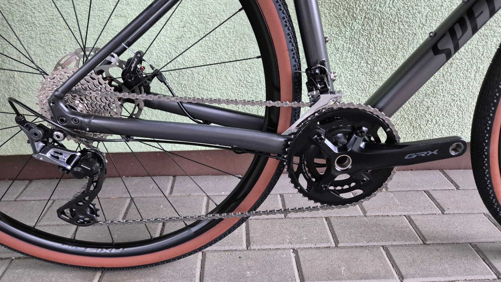 SPECIALIZED diverge r54 FUTURE SHOCK GRX 105 2x11s GRAVEL endurance