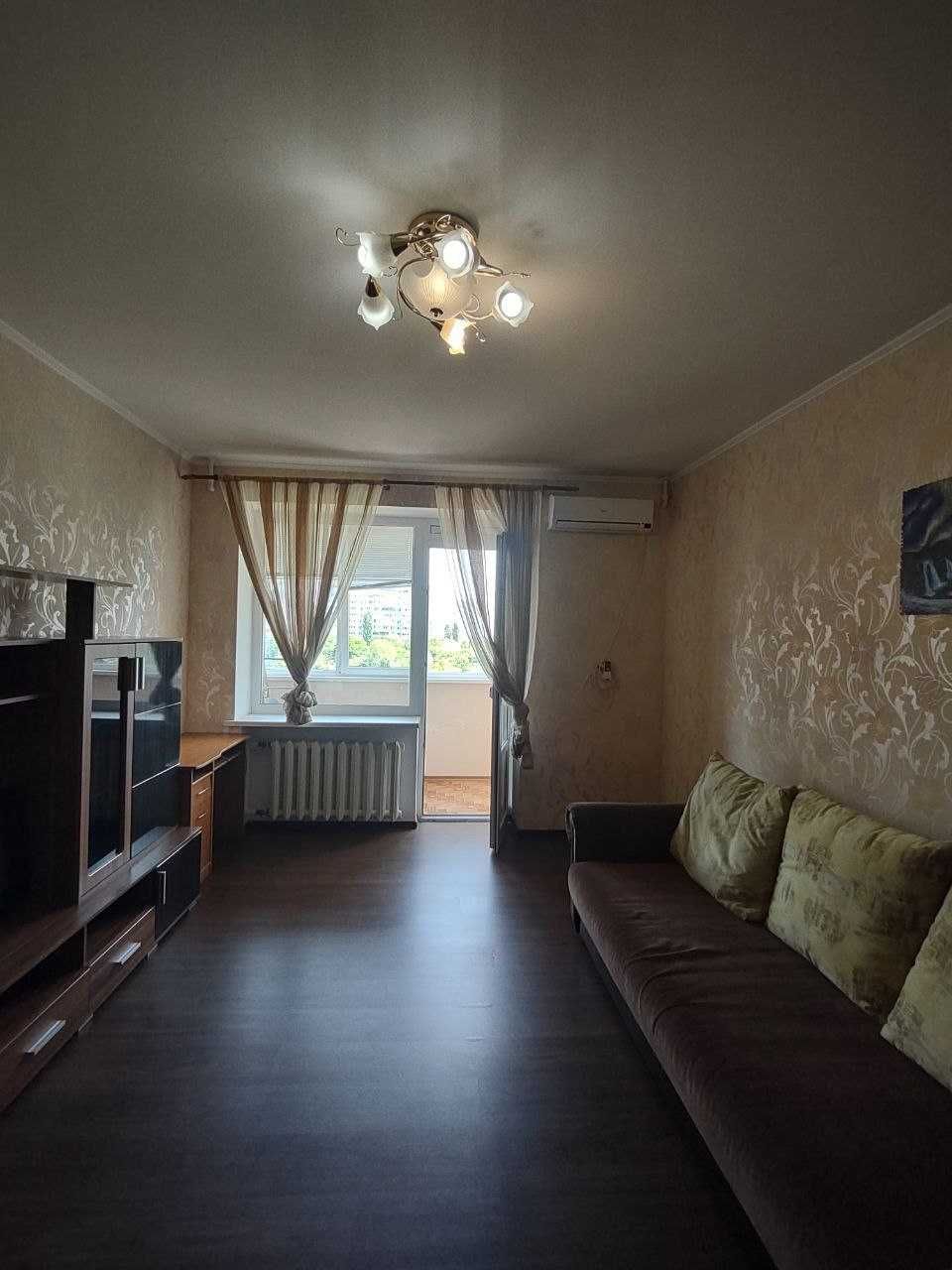 продам 2 комн на Ак.Заболотного ЖК Микромегас
