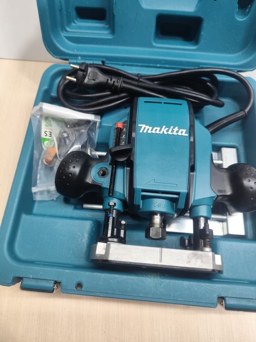 Makita RP0900 Japan  оригінал фрезер Макіта