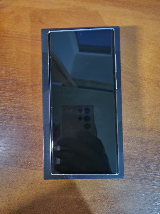 Samsung s22 ultra 12/256