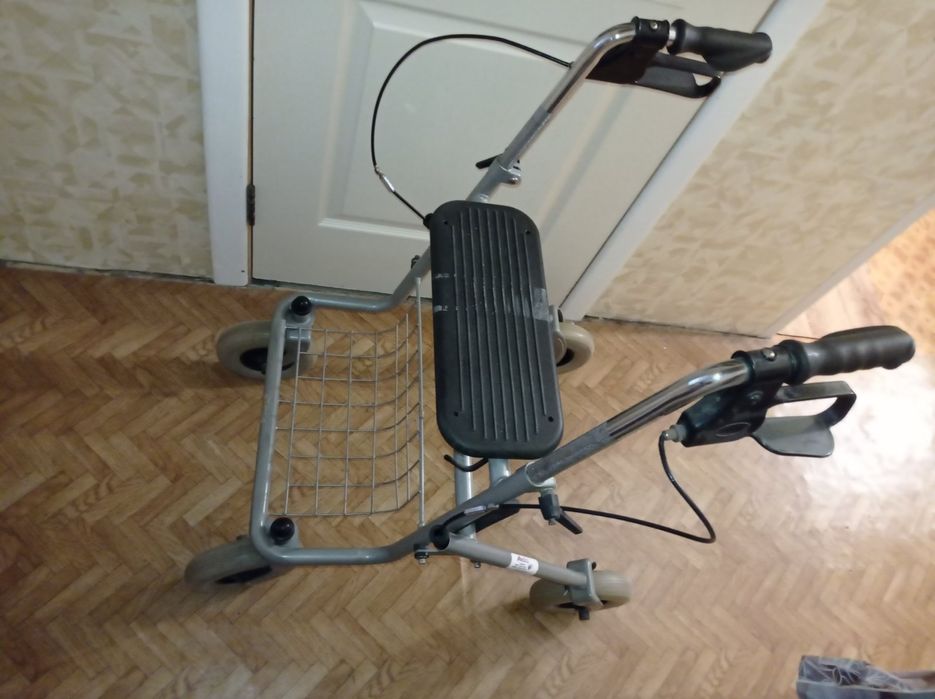 Ходунки ролатор для взрослых , ходунки ,ролатор для дорослих