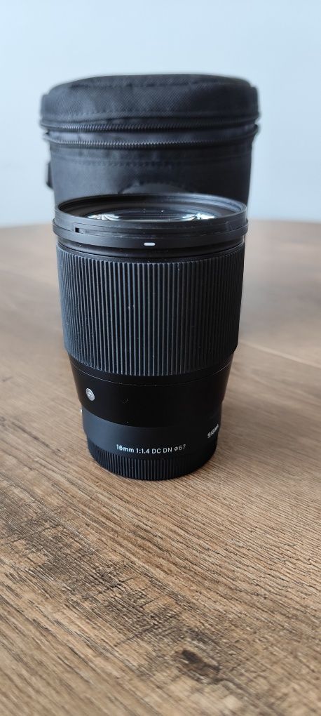 Obiektyw Sigma 16 mm f 1.4