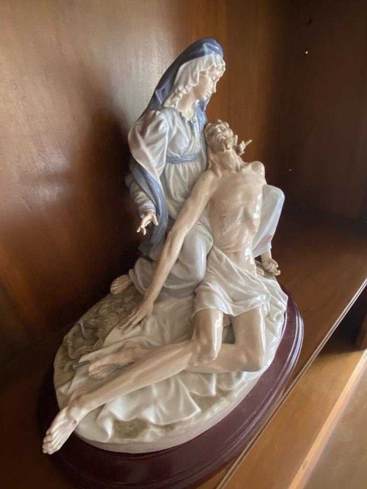 Lladro - Estatueta Edição Limitada - "Pious"