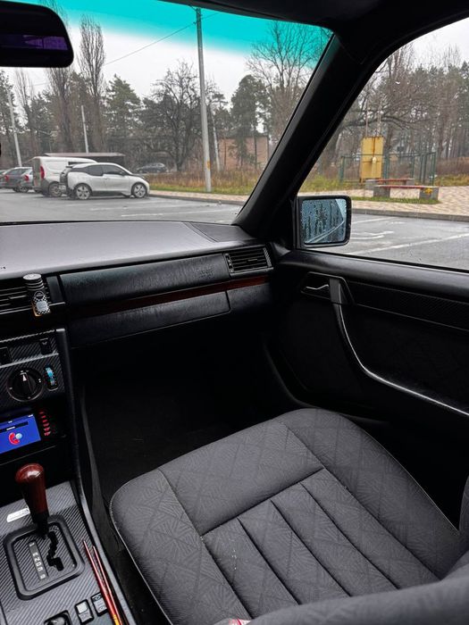 Mercedes 124 2.5 дизель, автомат ОБМІН