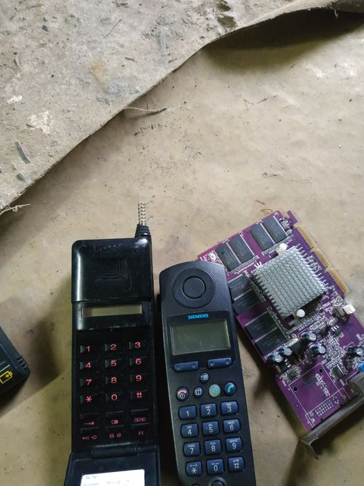 Електронні плати і інше