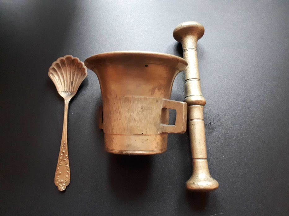 Moździerz Mosiężny stary ciężki komplet