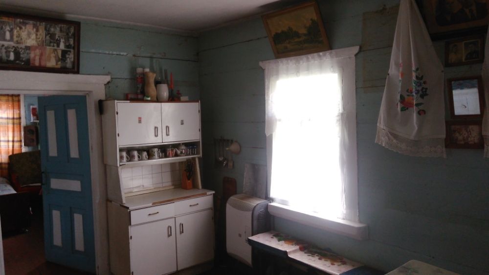 Продам будинок в центрі села Жукин, 35 км від Києва