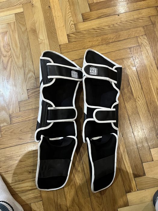 Защита для ніг ММА