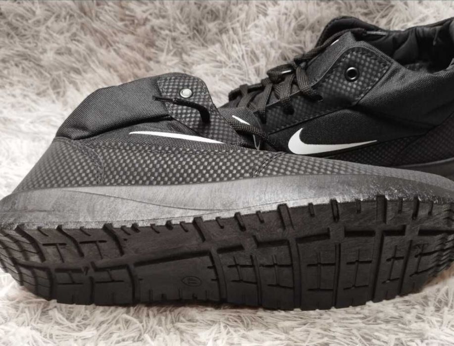 Взуття зимове чоловіче Nike. Кросівки зимові утеплені.