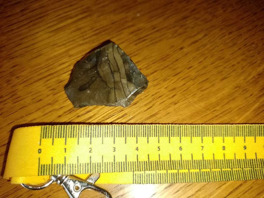 Chalcedon kamienie /minerały Bryka Okaz Kolekcja Surowy Znalezisko