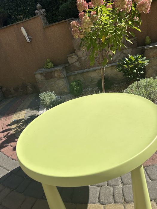 Дитячий стіл IKEA MAMMUT Стільці Маммут