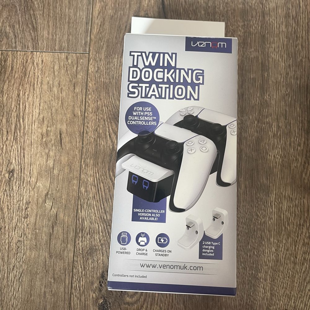Stacja do ładowania padów ps5 podwójna twin dock venom
