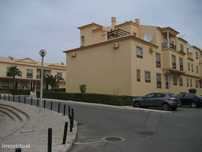 Apartamento T2 - c/ piscina em Qta Pedra dos Bicos - Oura - Albufeira.