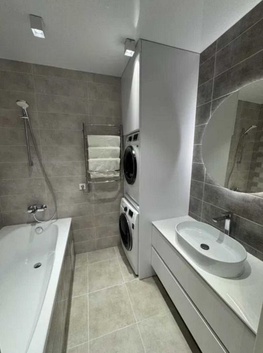 Продам 3х комнатную ЖК «Дмитриевский-3