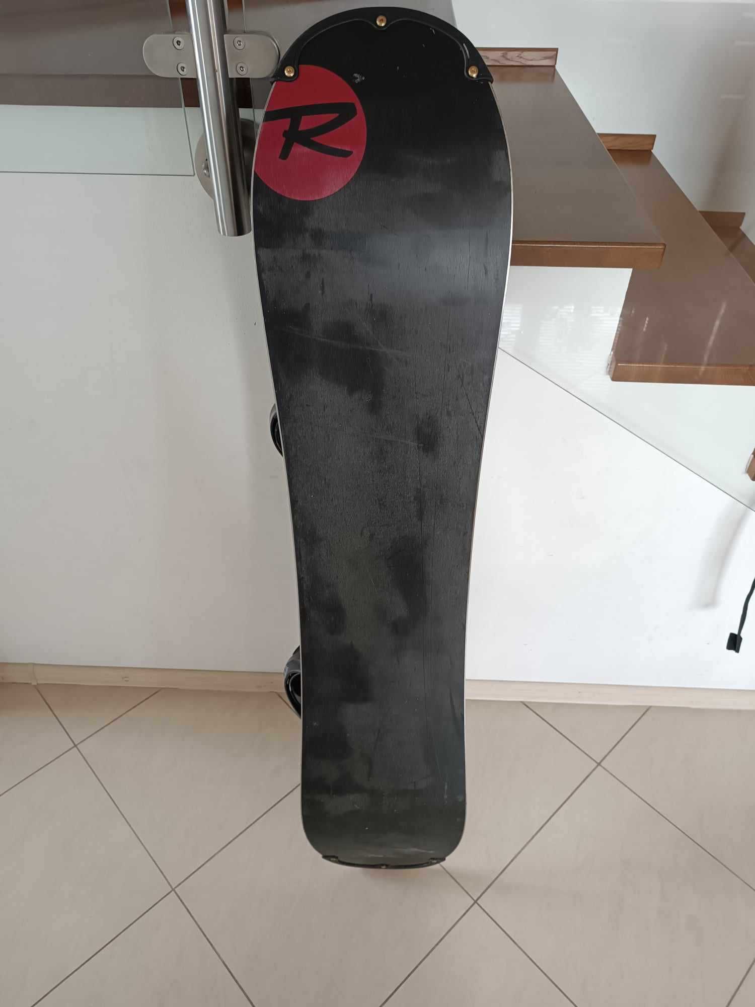 Snowboard Rossignol Hell Raiser 138cm + wiązania Burton Zestaw Komplet