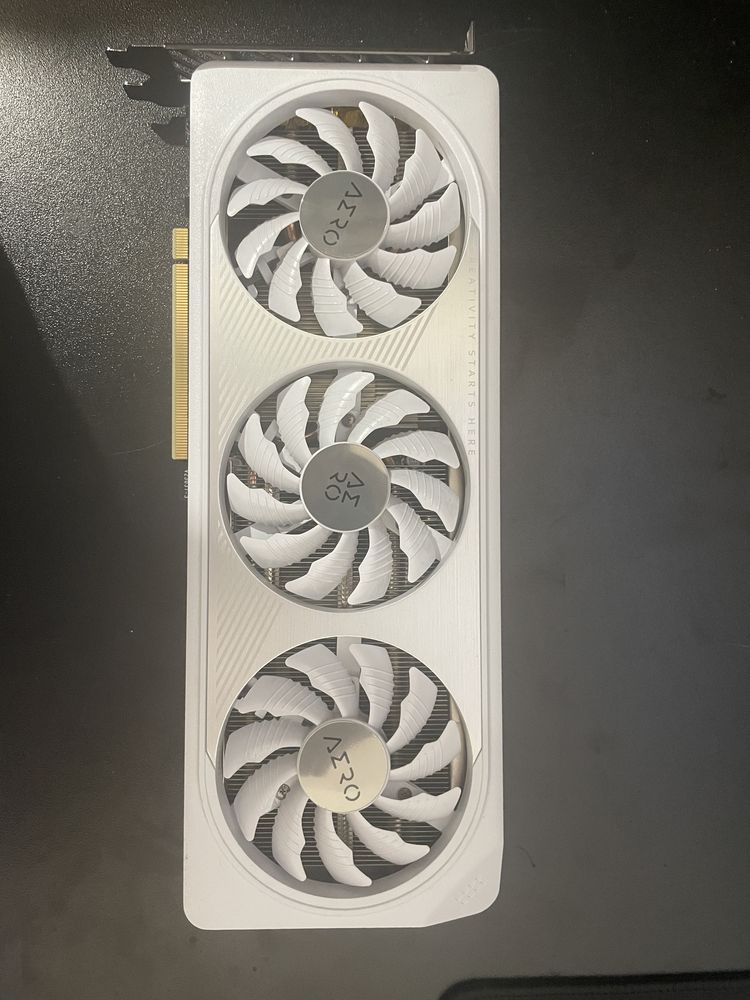 Komputer gamingowy rtx 4060 ryzen 5 5600 krux vako