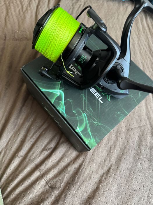 Wetka karpiowa Daiwa i kołowrotek Sonik 10000