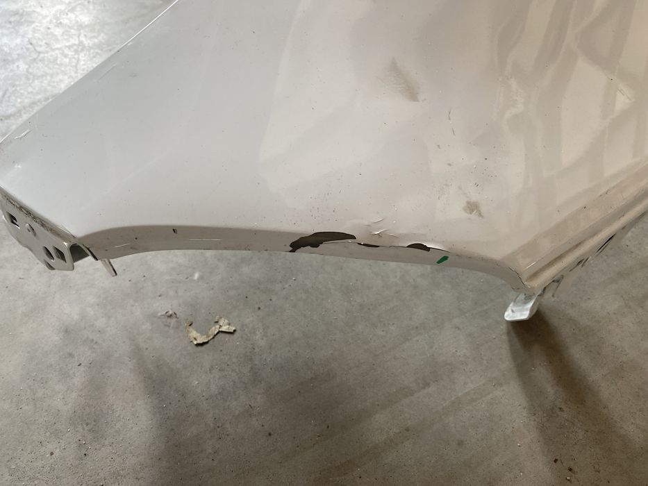 Крыло переднее правое Audi a4b9