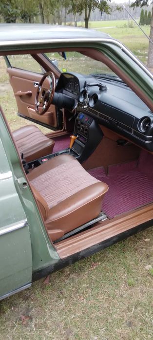 Mercedes Benz 123 250 benzyna