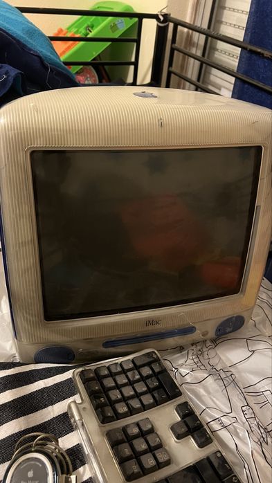 Apple imac 3 bluberry