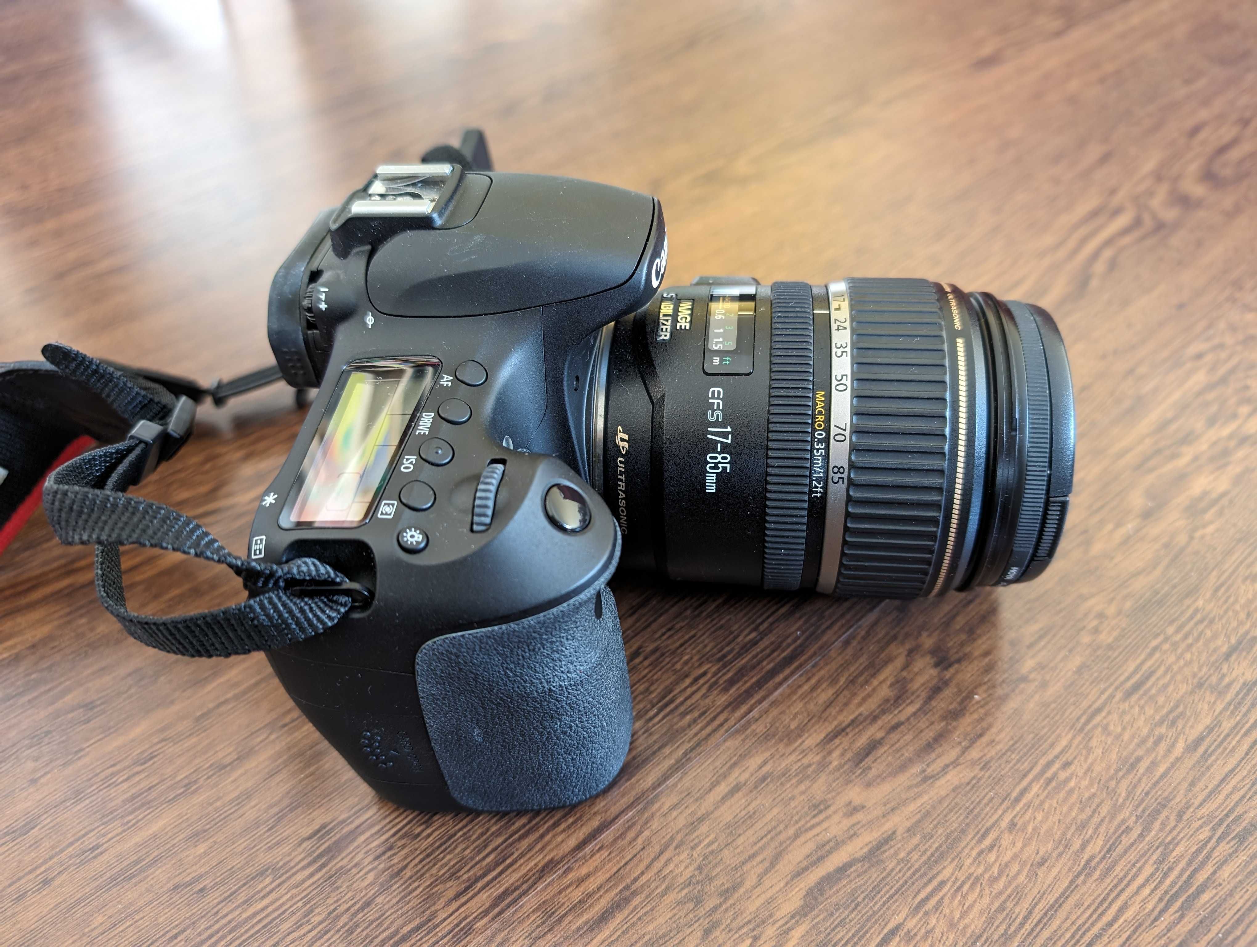 Maquina Fotografica Canon EOS 60D + Lente + Saco + Tripé