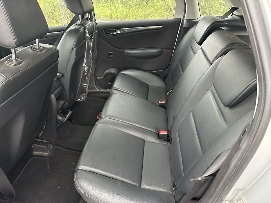 Розборка w245 w169 mercedes b class телевізор підрамник датчик ричаг