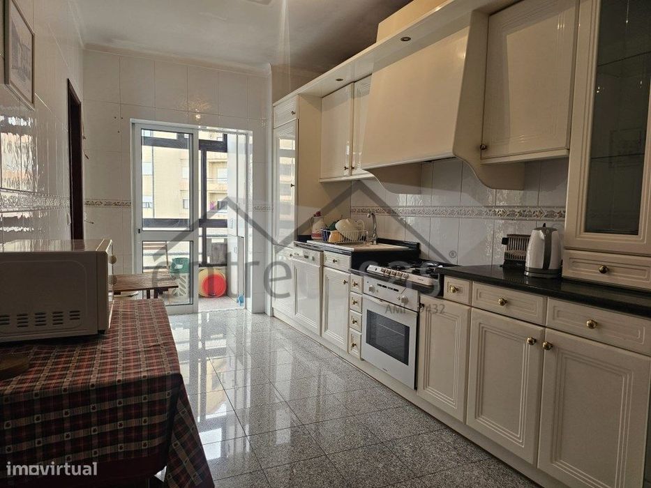 Apartamento T3 Mobilado e Equipado - A 5 Minutos do Centro!