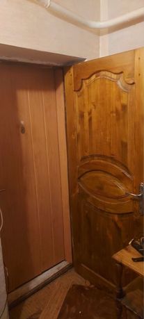 Входные металические двери +натуральные деревянные