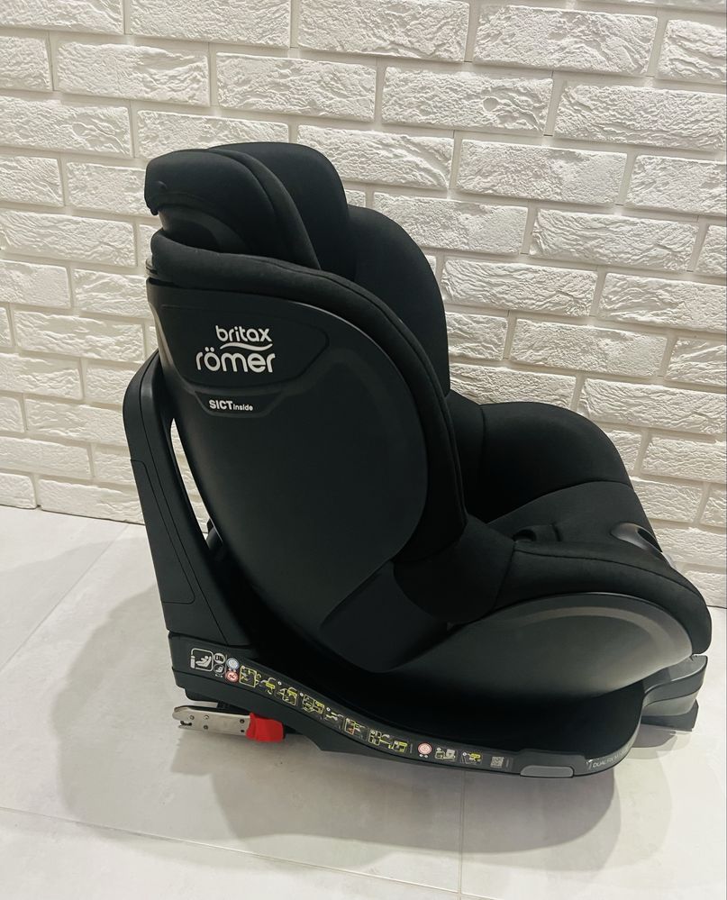 Britax Römer Dualfix M i-Size