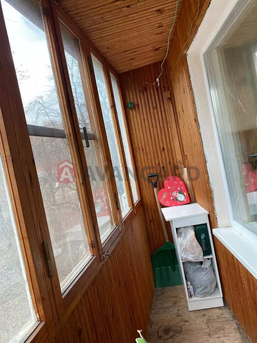 Продам 1к.кв 39кв.м пр.О.Поля 2поверх /12 з меблями та технікою