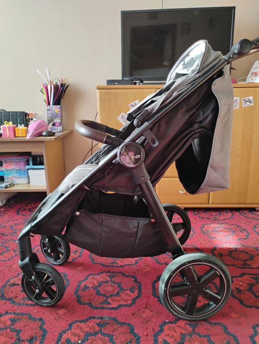 Sprzedam spacerówkę baby design look air